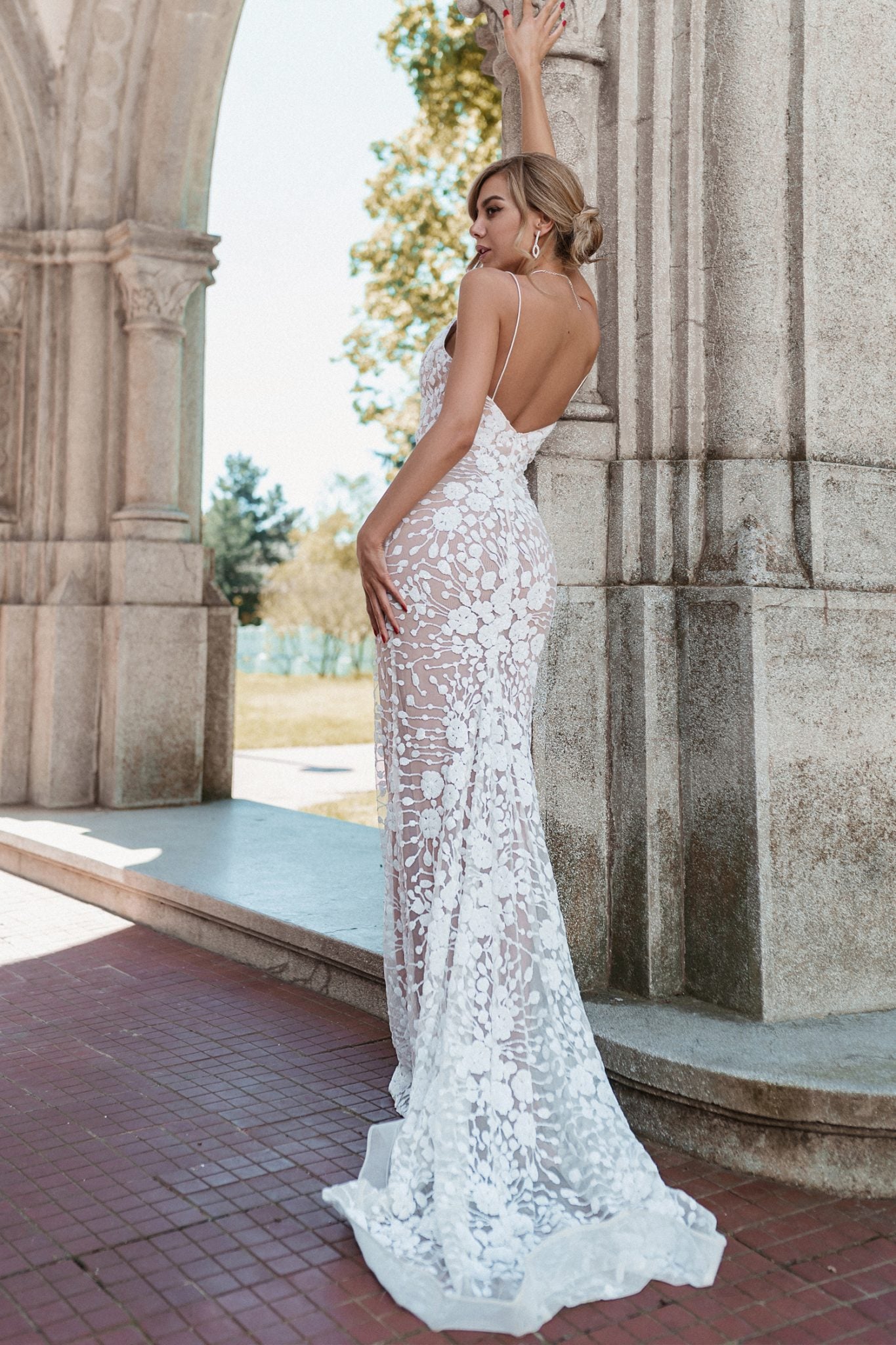 Rosa BB008 Floral Lace Fitted Wedding Dress
