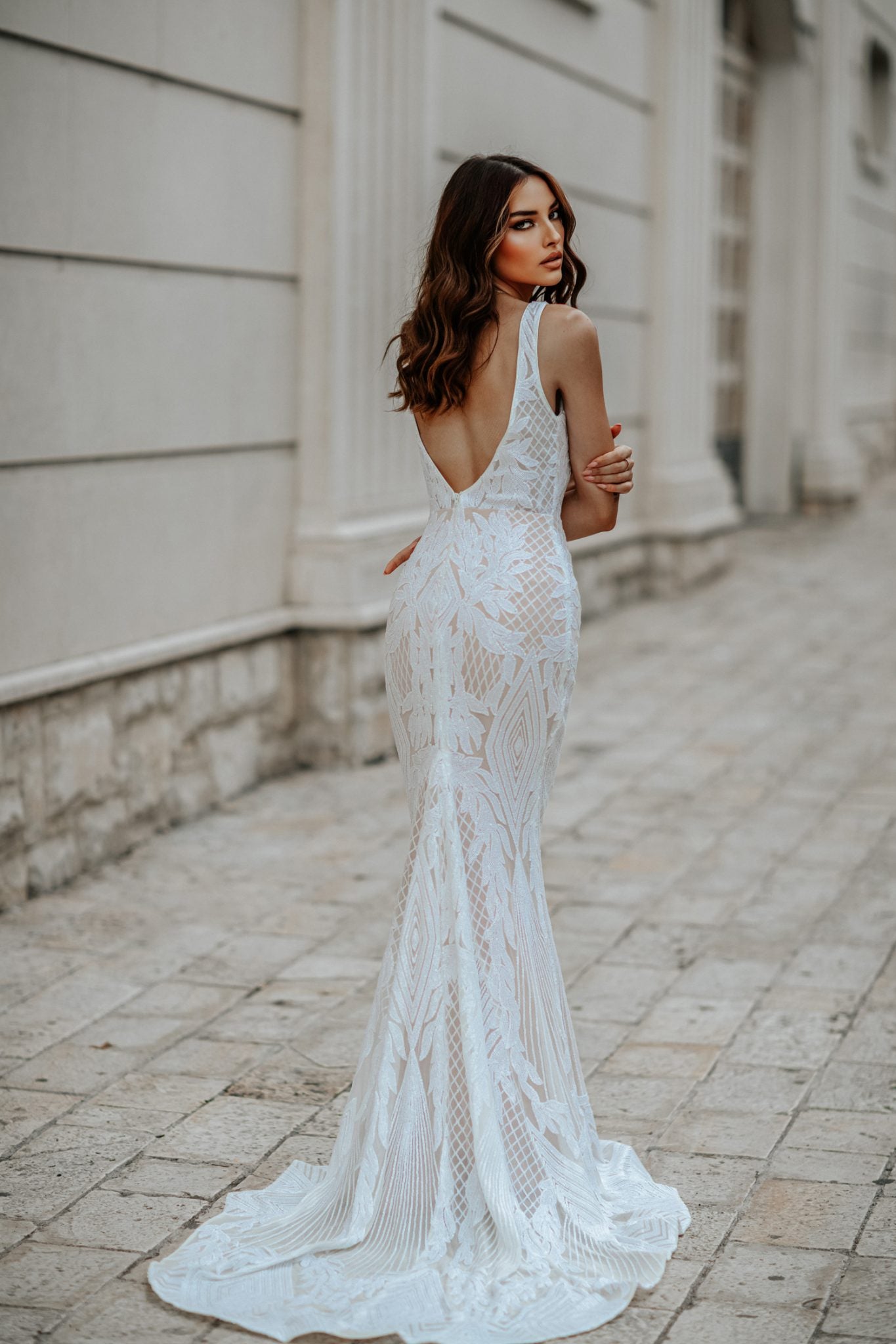 BB052 Sequin lace Fitted V-Neck Wedding Dress