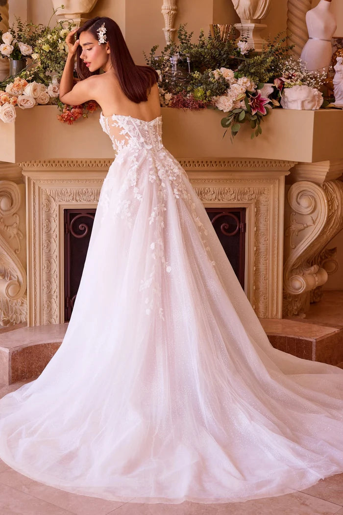 LUCIENNE Lace Ball Gown Wedding Dress with Puff Sleeves