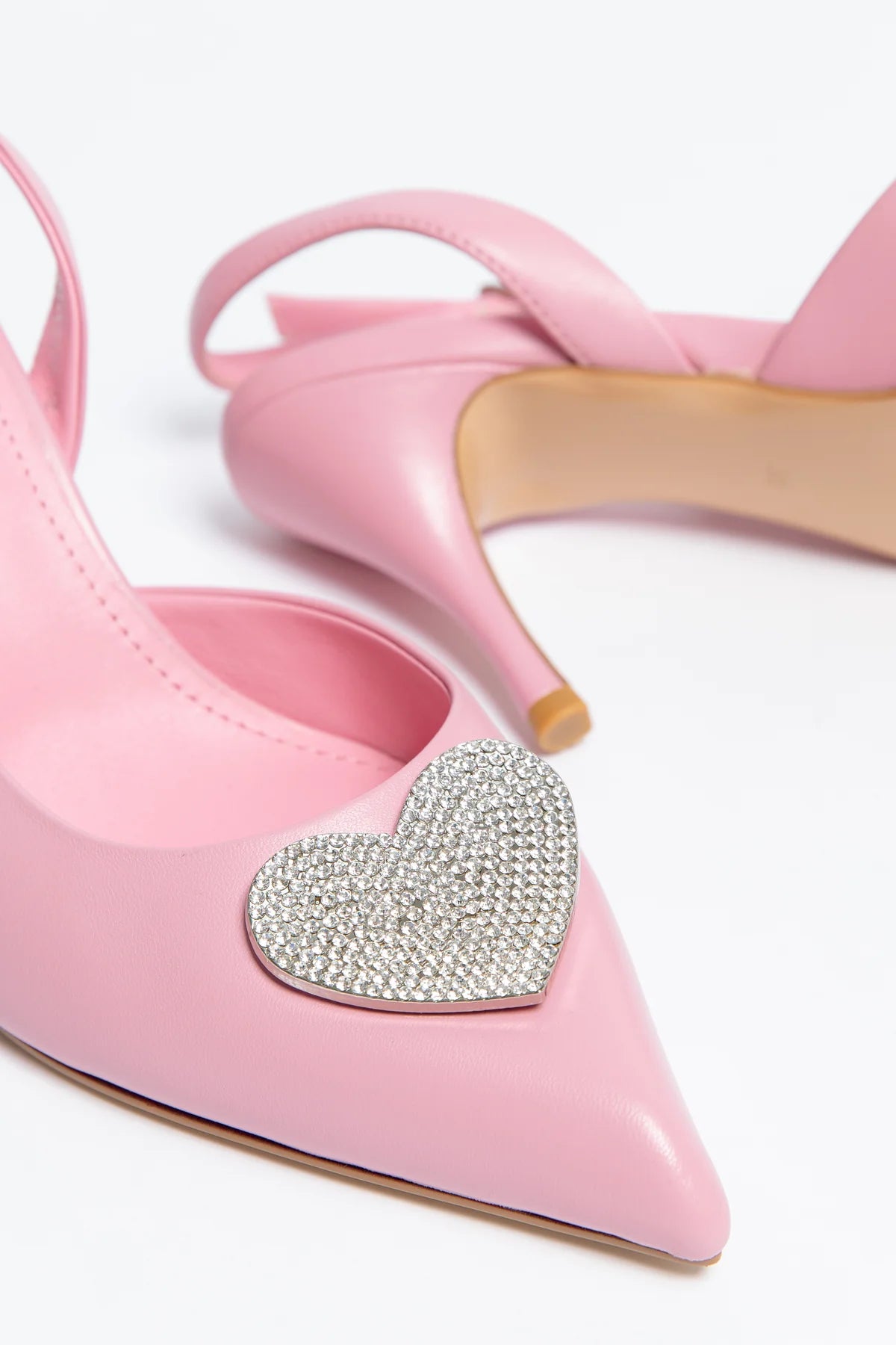 AMOUR HEART White Bridal Slingback Heels with Crystal Detail