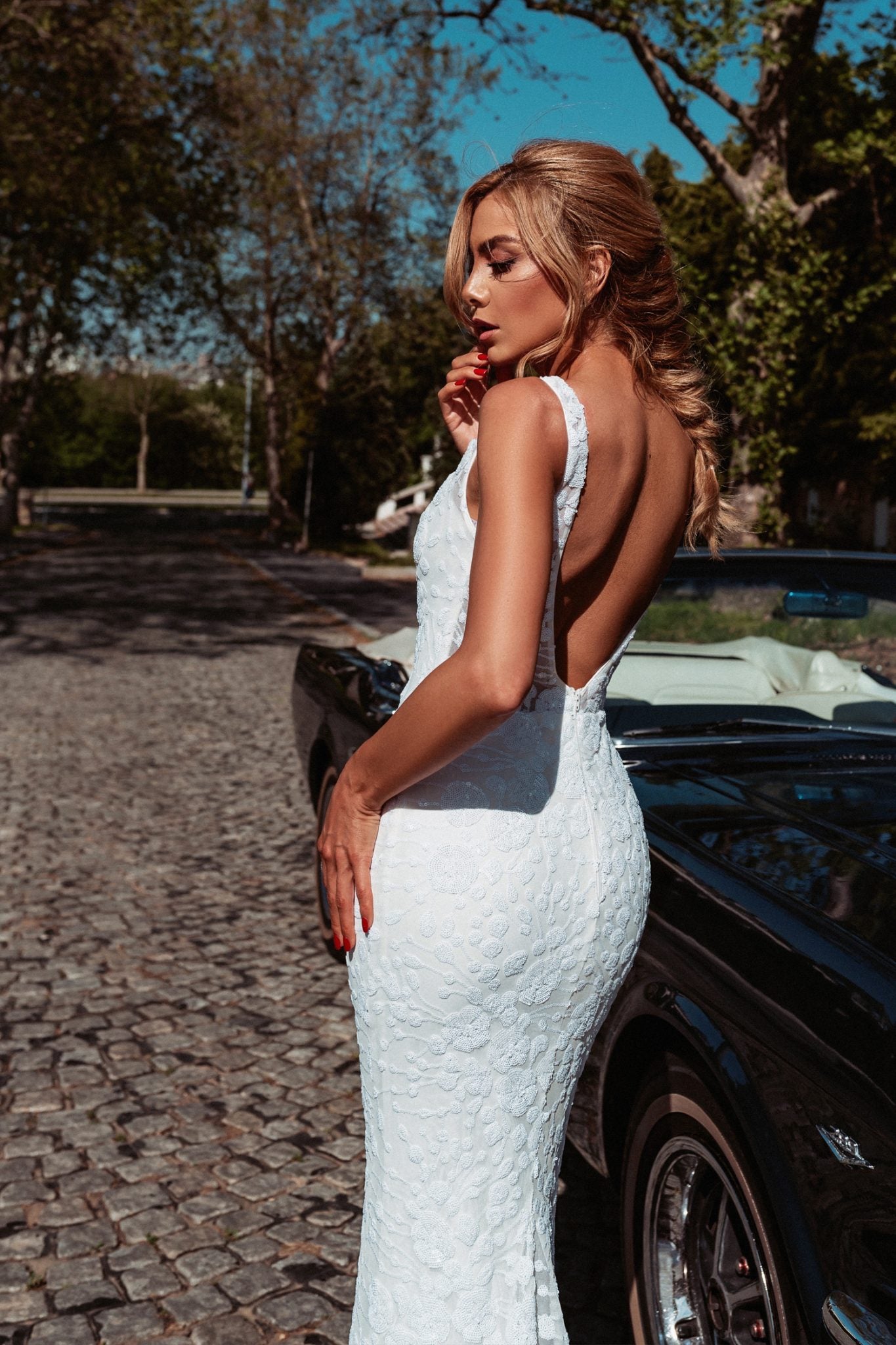 BB011 Floral Lace Mermaid Wedding Dress