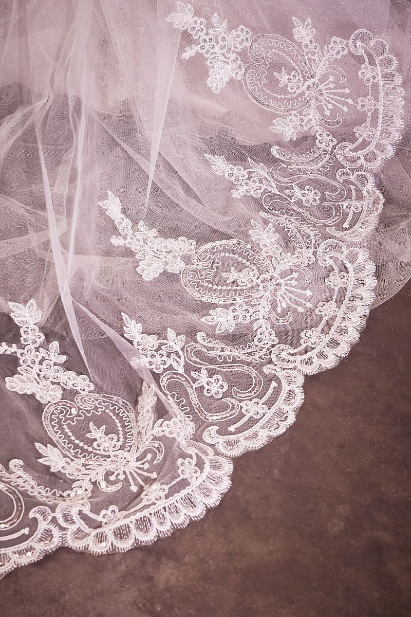 ABIGAIL Embroidered Lace Chapel Bridal Veil