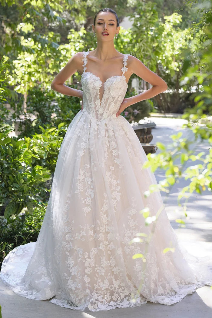 KASARI Floral Lace Ball Gown Wedding Dress