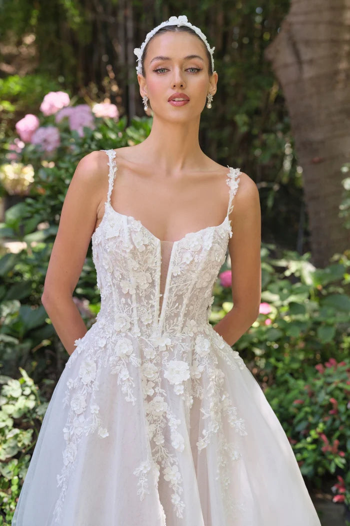 LOLITA Floral A-Line Wedding Dress with Slit & Accessories